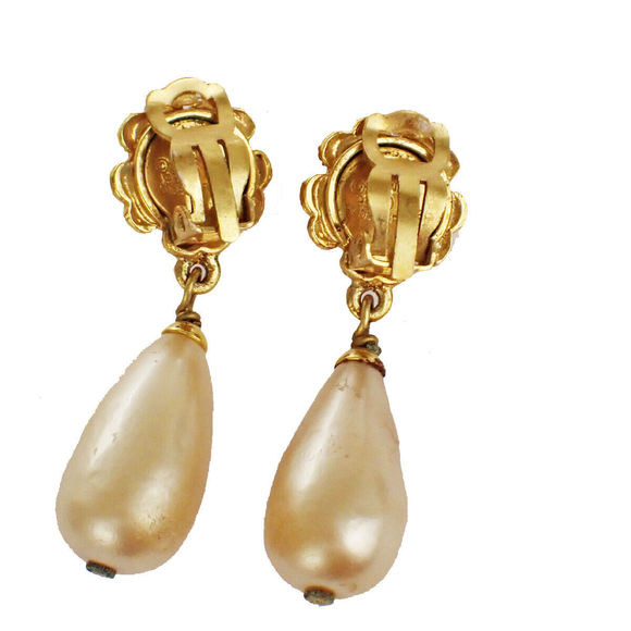 Chanel Camellia Swing Earrings 93P #78473C39B - Picture 2 of 9